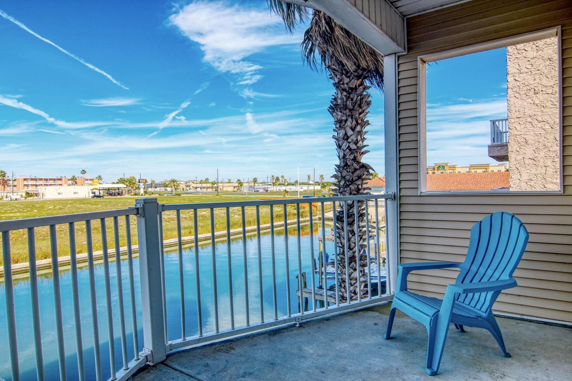 Snow Condos Corpus Christi Bilik gambar