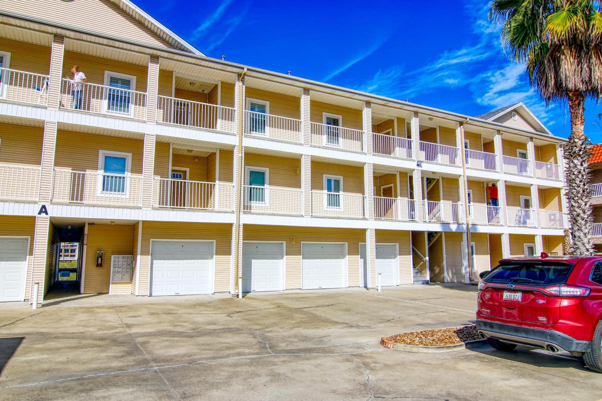Snow Condos Corpus Christi Bilik gambar