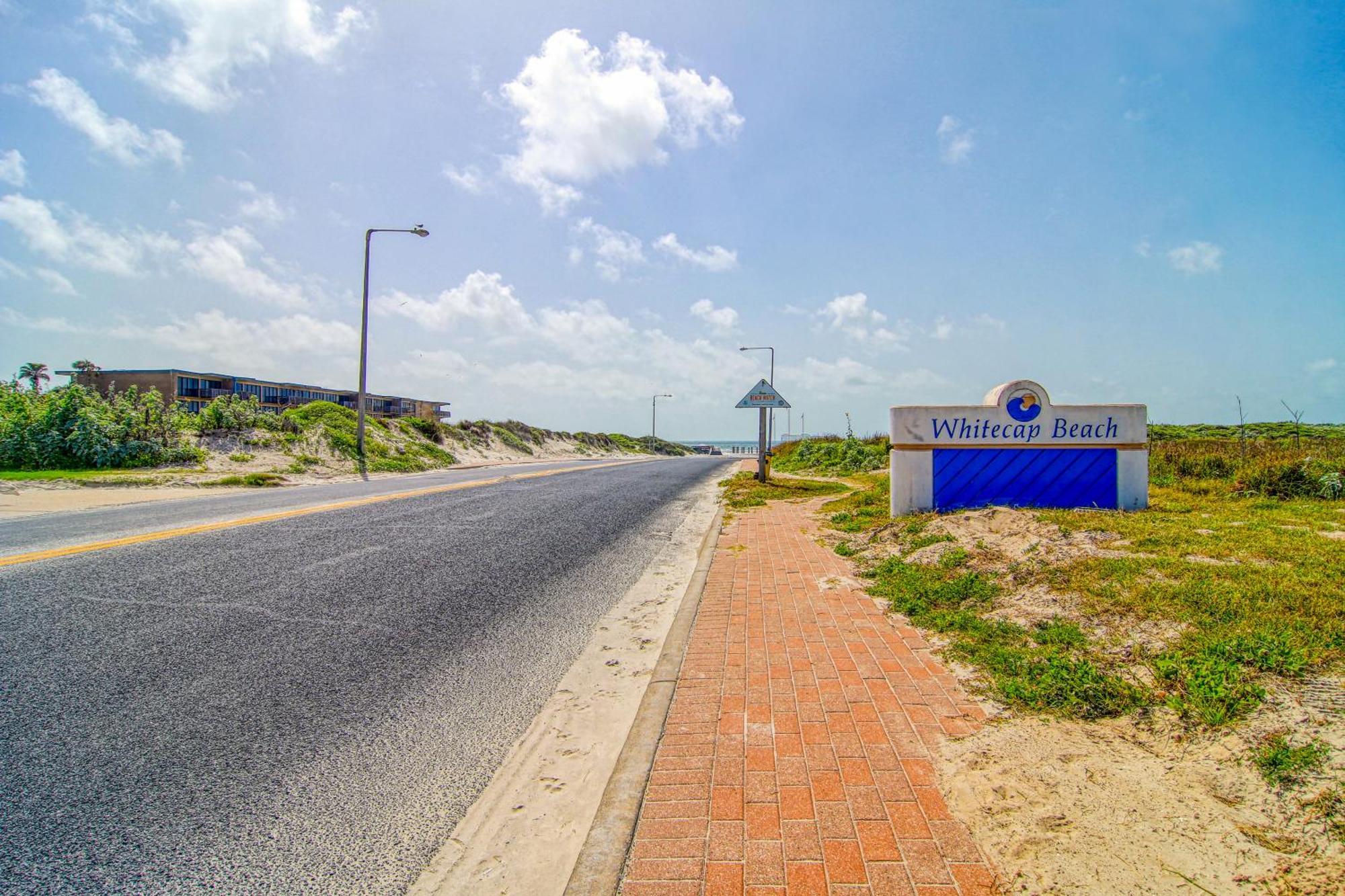 Snow Condos Corpus Christi Bilik gambar